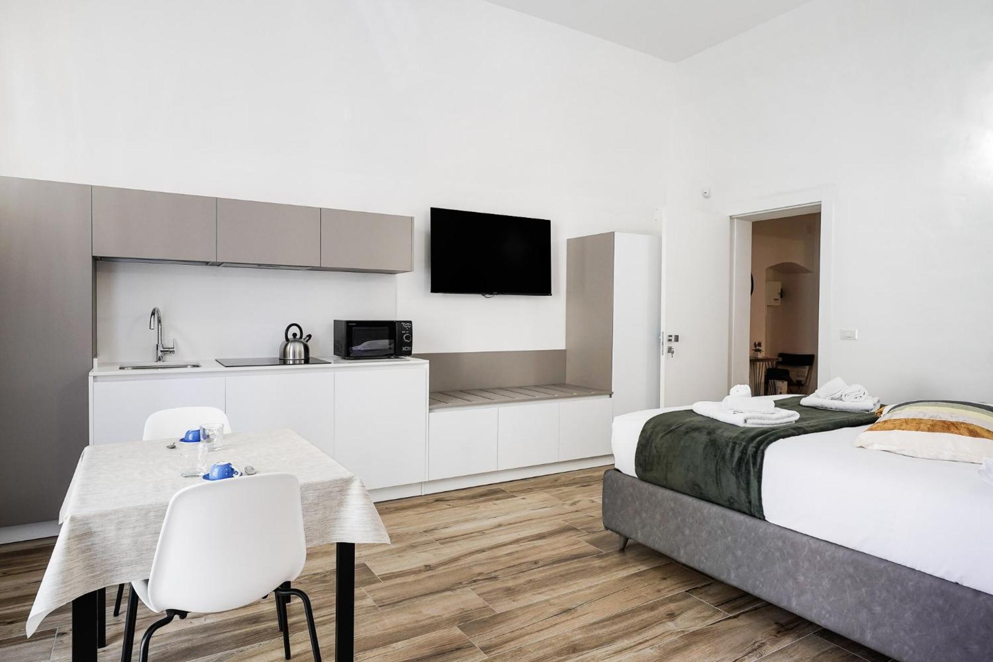 Siamo Bari Apartments By Wonderful Italy Экстерьер фото