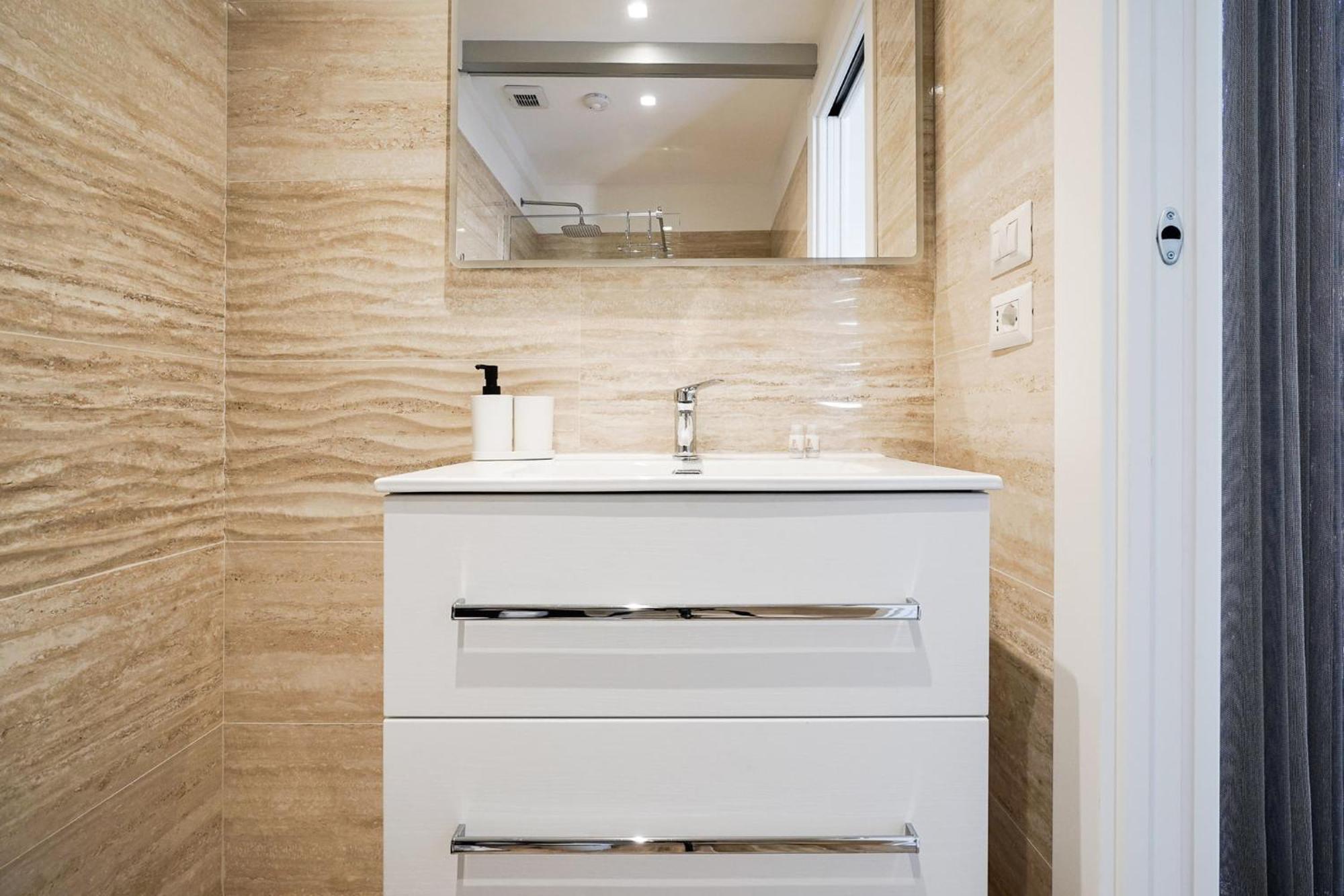 Siamo Bari Apartments By Wonderful Italy Экстерьер фото